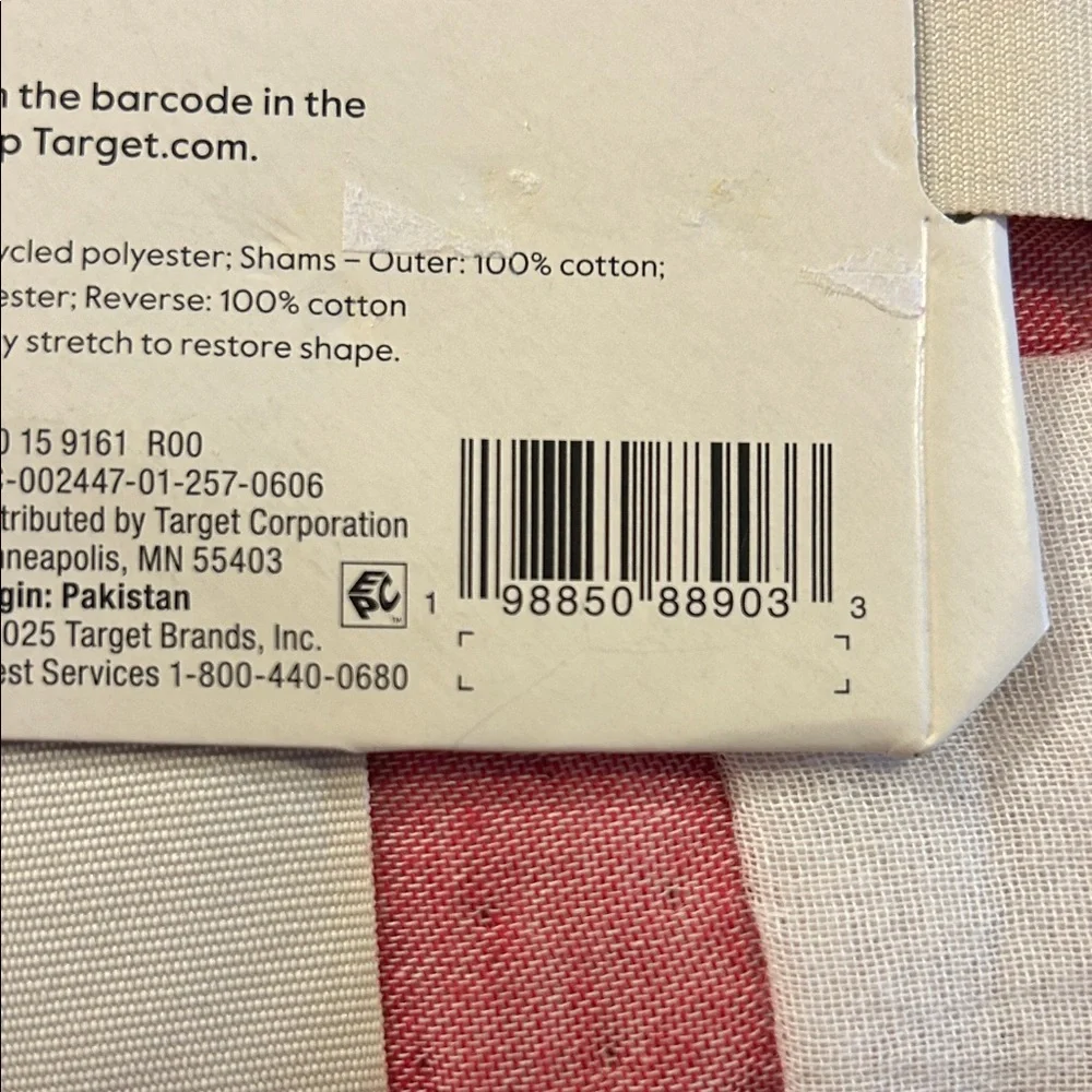 Threshold Pink and White Quilt Set